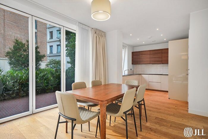 3 Bedroom End Of Terrace House To Rent In Botanical Gardens, London, E15