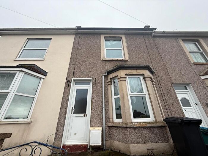 2 Bedroom Terraced House To Rent In Woodland Way, Bristol, BS15