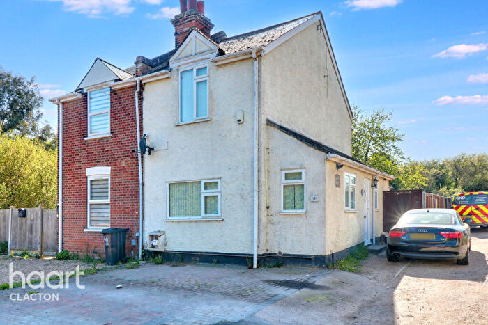 3 Bedroom Semi-Detached House For Sale In Station Road, Clacton-On-Sea, CO16