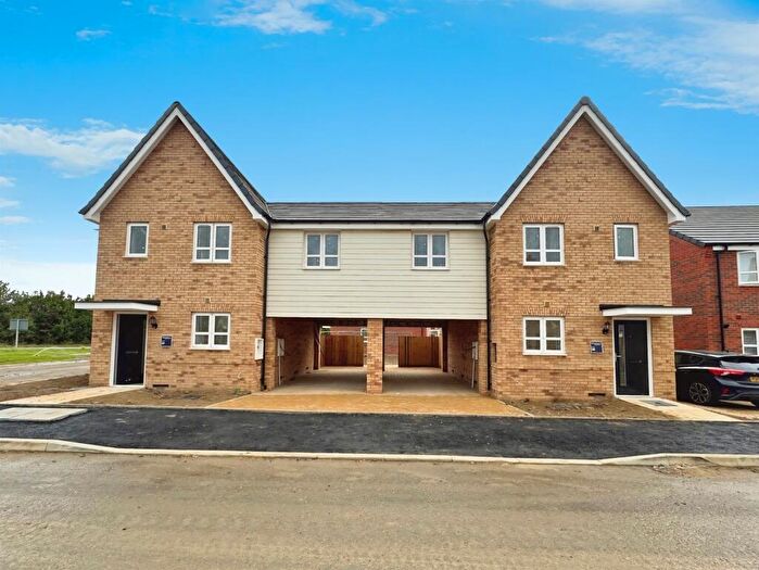2 Bedroom Semi Detached House For Sale In Trinity Fields, Clacton-On-Sea, CO15