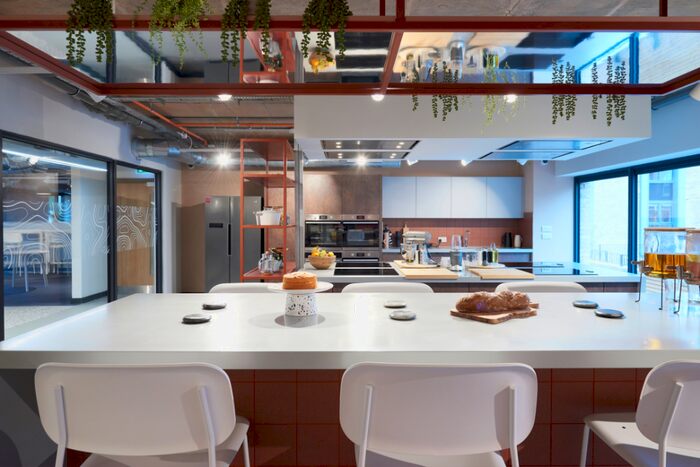 Studio To Rent In Gladstone Road, Exeter, Devon, EX1