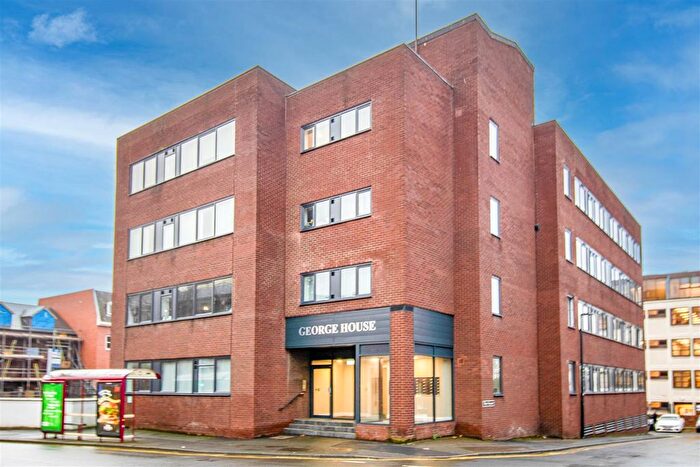 1 Bedroom Flat For Sale In George Street, Wakefield, WF1