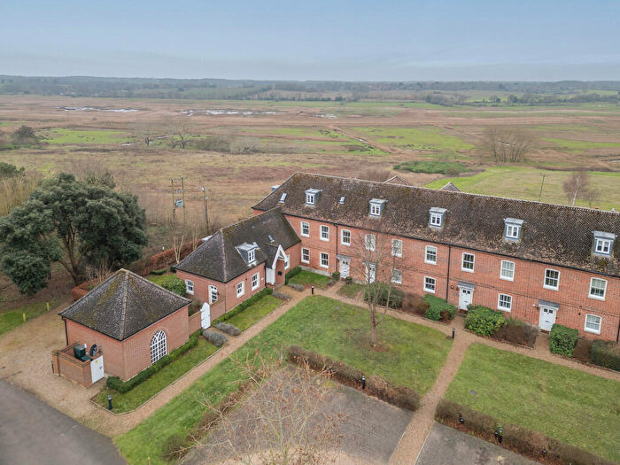 4 Bedroom End Of Terrace House For Sale In Blythburgh, Suffolk, IP19
