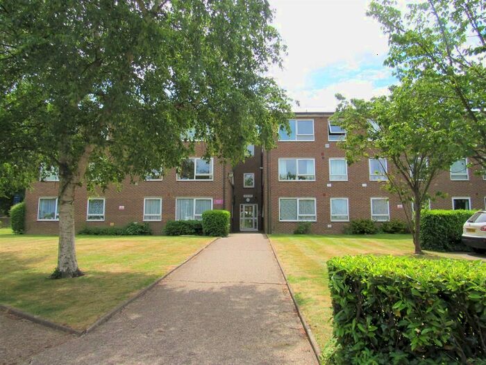 2 Bedroom Flat To Rent In Sinclair Court, Canning Road, Croydon, CR0