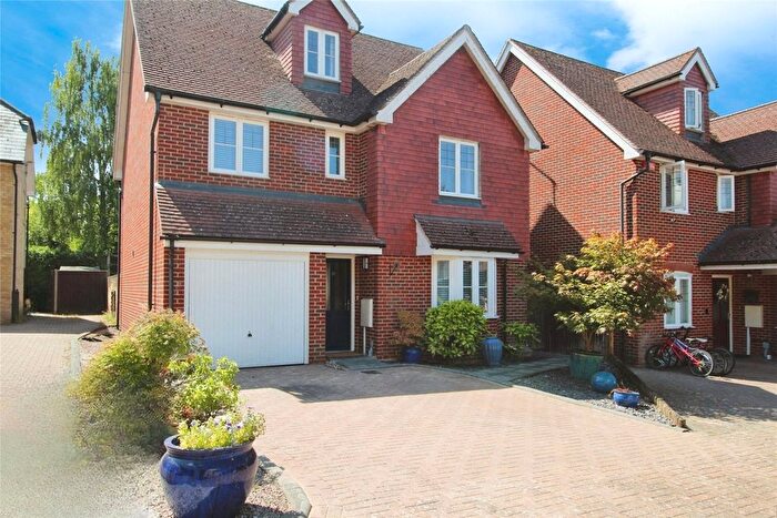 5 Bedroom Detached House For Sale In Oak Close, Borden, Sittingbourne, Kent, ME9