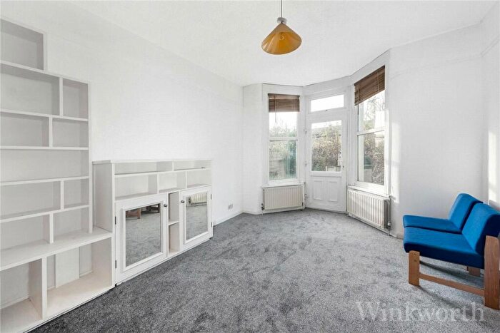 2 Bedroom Apartment To Rent In St. Asaph Road, London, SE4