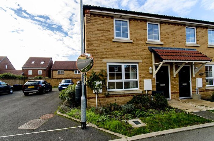 3 Bedroom End Of Terrace House For Sale In Slopers Lea, Devizes, SN10