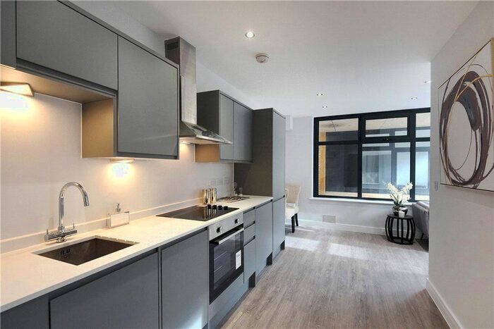 2 Bedroom Flat To Rent In Central House, Church Street, Yeovil, Somerset, BA20