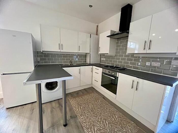2 Bedroom Apartment To Rent In Cowbridge Road East, Canton, Cardiff, CF11