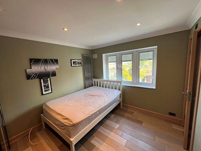 1 Bedroom House To Rent In Northgate, RH10