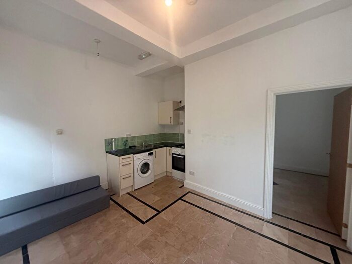 1 Bedroom Property To Rent In Church Road, Birmingham, B13