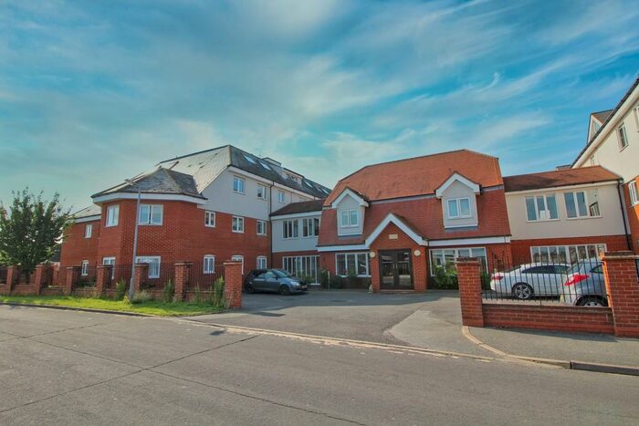 2 Bedroom Flat To Rent In Rectory Road, Tiptree, CO5