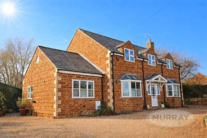 4 Bedroom Character Property For Sale In Brooke Road, Braunston, Rutland, LE15