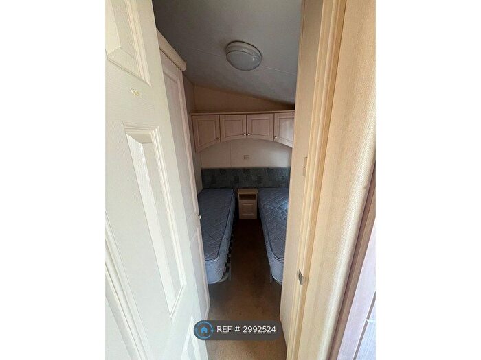 3 Bedroom Mobile/park Home To Rent In Westbury, Brackley, NN13