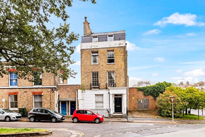 1 Bedroom Flat To Rent In Castle Hill Road, Dover, CT16