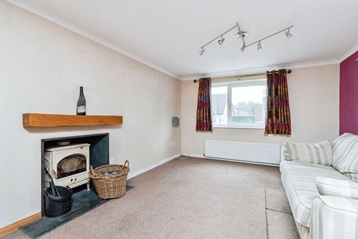 4 Bedroom Detached House For Sale In The Dell, Tavistock, Devon, PL19