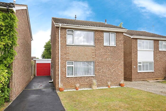3 Bedroom Detached House For Sale In Chaucer Road, Rugby, CV22