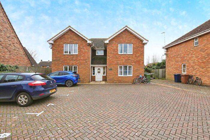 1 Bedroom Flat For Sale In The Birches, March, PE15