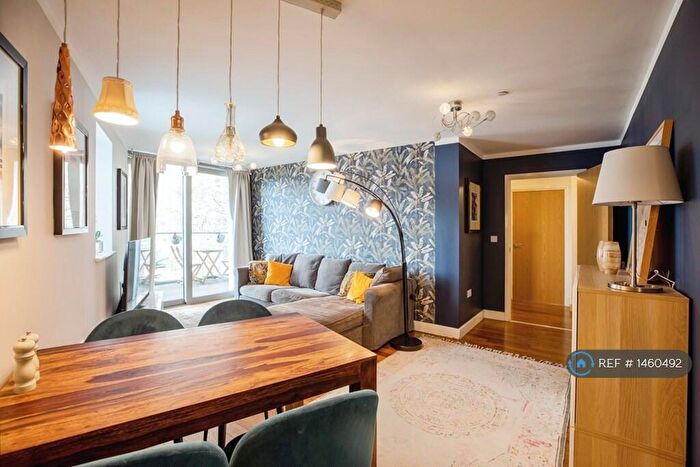 2 Bedroom Flat To Rent In Sienna Alto, London, SE13