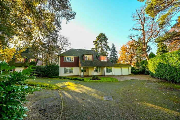 4 Bedroom Detached House To Rent In Heathdown Road, Woking, Pyrford, Woking, GU22