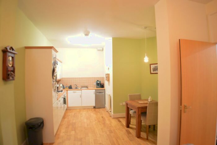 2 Bedroom Flat To Rent In Woolcarder's Court, Cambusbarron, Stirling, FK7