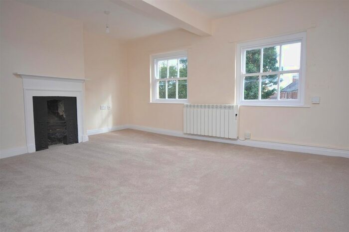 1 Bedroom Flat To Rent In Micklegate, York, YO1