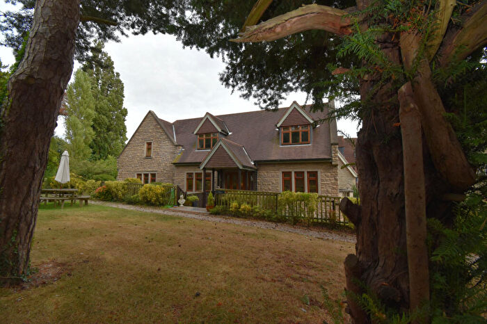 4 Bedroom Town House To Rent In The Pines, Blackdown Hall, Leamington Spa, Warwickshire, CV32