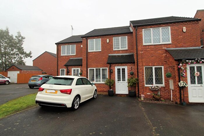 3 Bedroom Terraced House To Rent In Forest View, Swadlincote, DE12
