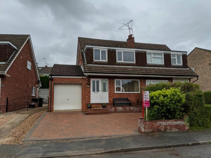 3 Bedroom Semi-Detached House To Rent In Osborne Gardens, Harrogate, HG1