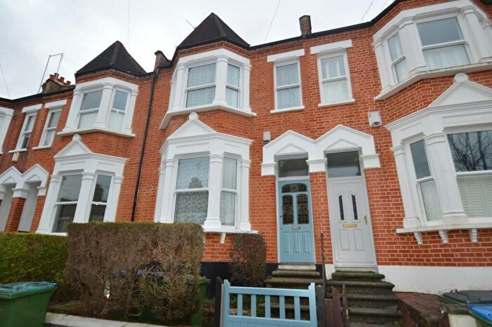3 Bedroom Terraced House To Rent In Tuam Road, Plumstead Common, SE18