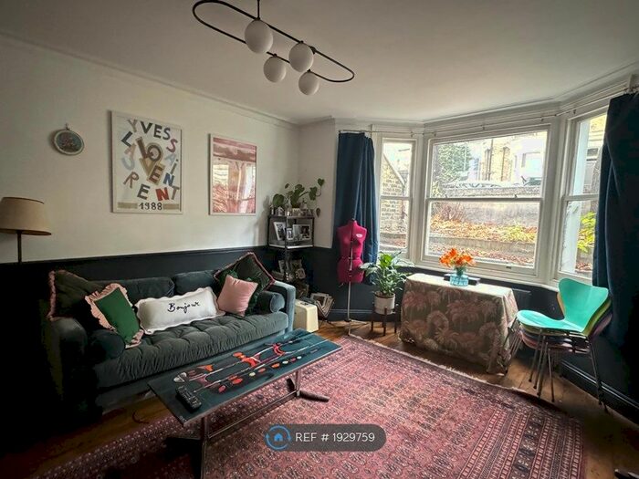 1 Bedroom Flat To Rent In Lilford Road, London, SE5