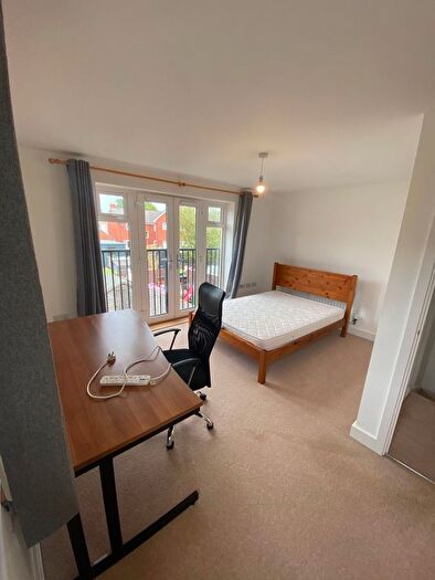 4 Bedroom Semi-detached House To Rent In James Counsell Way, Bristol, BS34