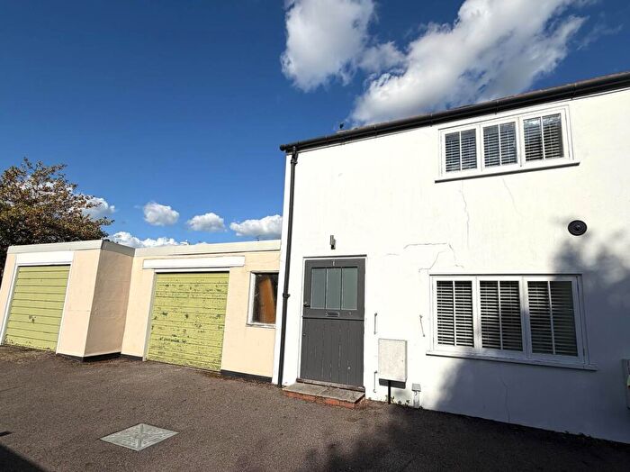 1 Bedroom Flat To Rent In Orchard Mews, Canterbury, CT1