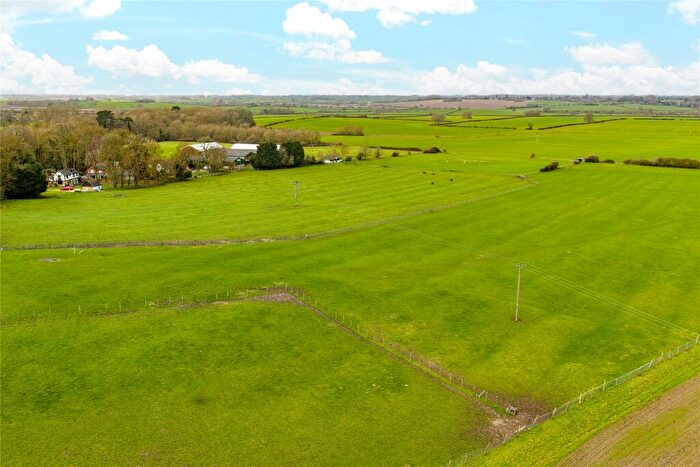 5 Bedroom Equestrian Facility For Sale In Stable Yard, Mentmore, Buckinghamshire, LU7