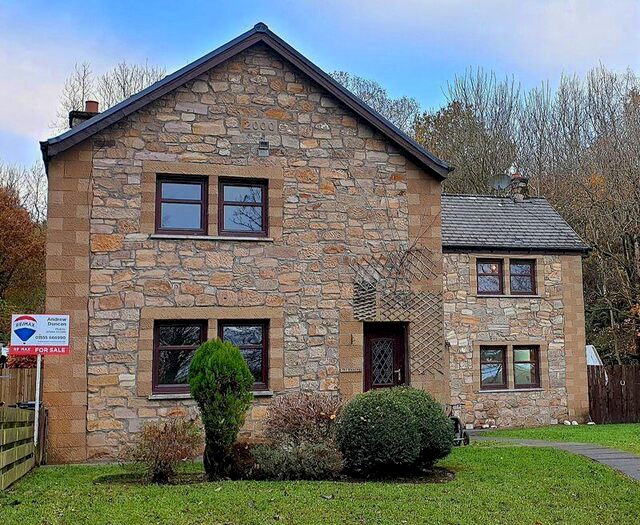2 Bedroom Cottage For Sale In Braidlea, Douglas, ML11
