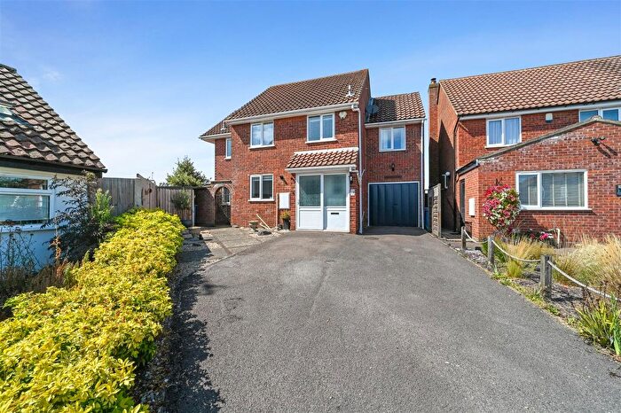 5 Bedroom Detached House For Sale In Merriam Close, Brantham, Suffolk, CO11