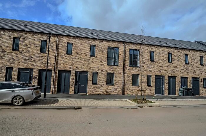 3 Bedroom Terraced House To Rent In Parkes Avenue, Birmingham, B12