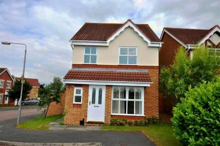 3 Bedroom Property To Rent In Skylark Close, Bingham, Nottingham, NG13