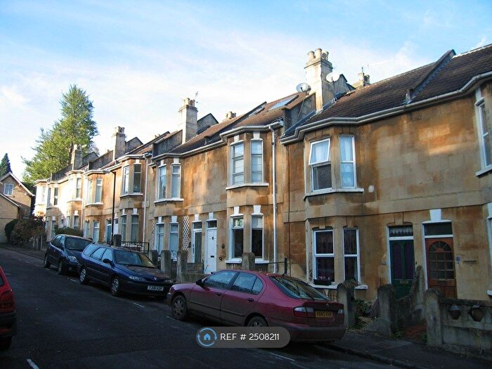4 Bedroom Terraced House To Rent In Park Avenue, Bath, BA2