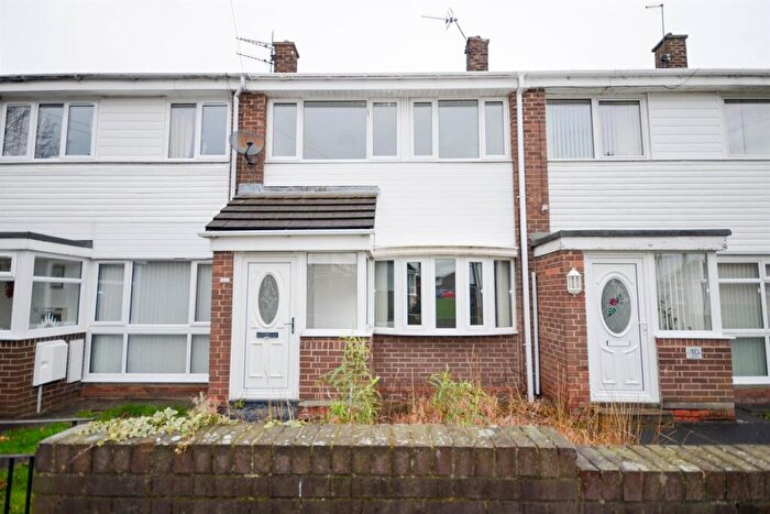3 Bedroom Terraced House To Rent In Deneside, Jarrow, NE32