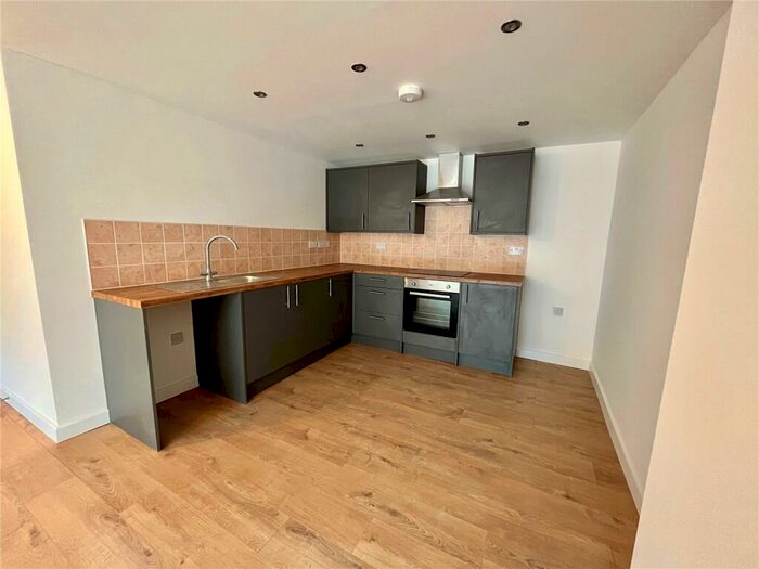 1 Bedroom Apartment To Rent In Castilian Street, Northampton, Northamptonshire, NN1