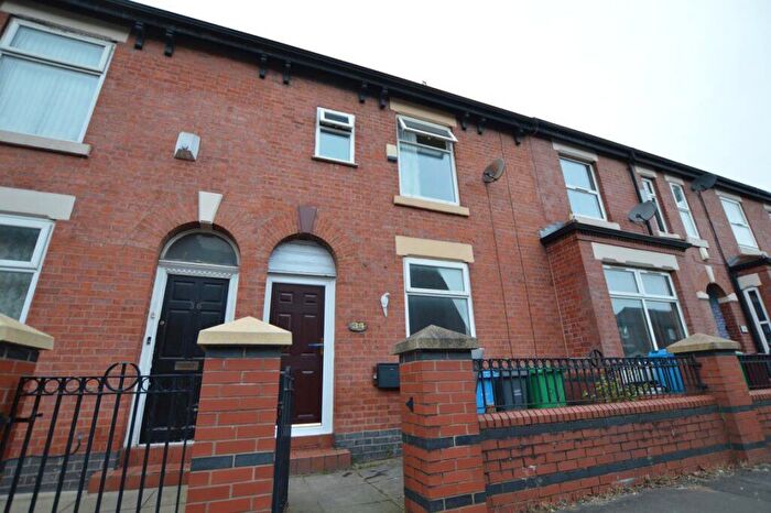3 Bedroom Terraced House To Rent In Lees Street, Openshaw, M11