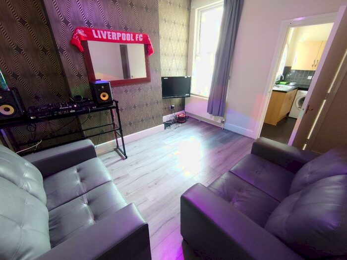 4 Bedroom Terraced House To Rent In Adelaide Road, Kensington, Liverpool, L7