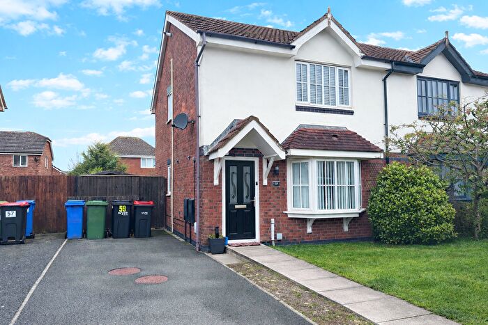 3 Bedroom Semi-Detached House For Sale In Redcar Avenue, Thornton-Cleveleys, FY5