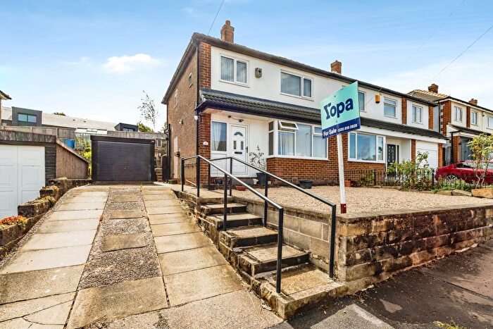 3 Bedroom Semi-Detached House For Sale In Greenside Avenue, Huddersfield, HD5