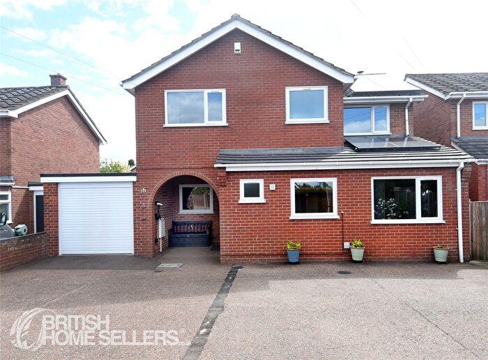 4 Bedroom Detached House For Sale In Hewitts Lane, Wymondham, Norfolk, NR18