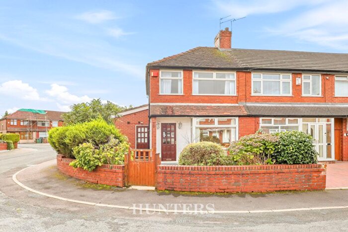 2 Bedroom End Terrace House For Sale In Oak Avenue, Alkrington, Manchester, M24
