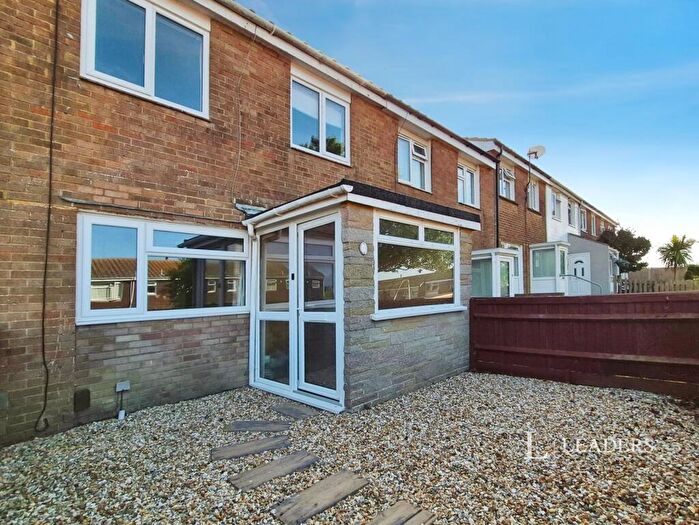 3 Bedroom Terraced House To Rent In Barming Close, Eastbourne, East Sussex, BN23