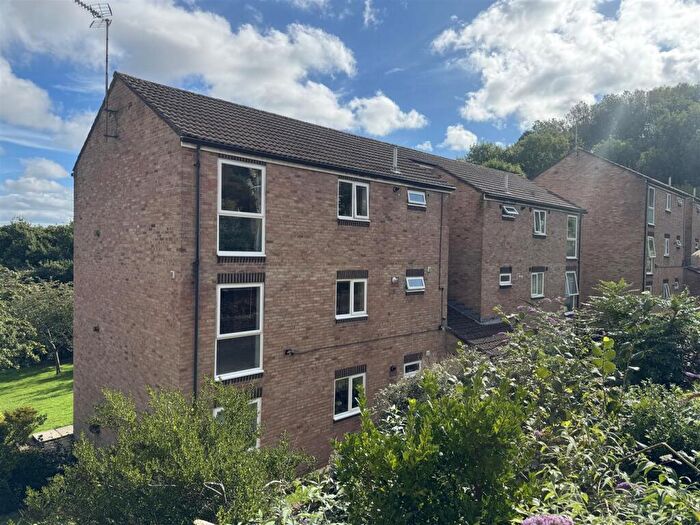 2 Bedroom Apartment For Sale In Lockington Avenue, Plymouth, PL3