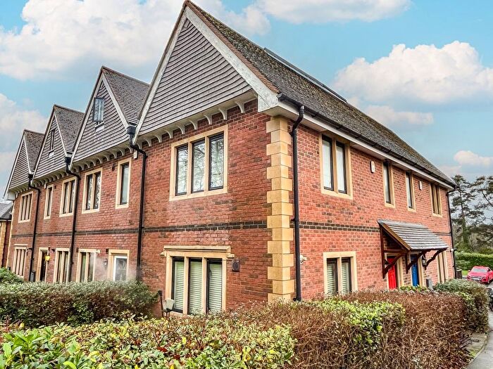 1 Bedroom Semi-Detached House For Sale In Sunny Rise, Battle, TN33